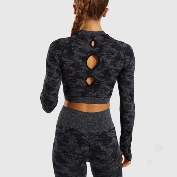 Gymshark Adapt Camouflage Seamless Scrunch  Crop Top Sz S Grey New without pkg - Picture 2 of 8